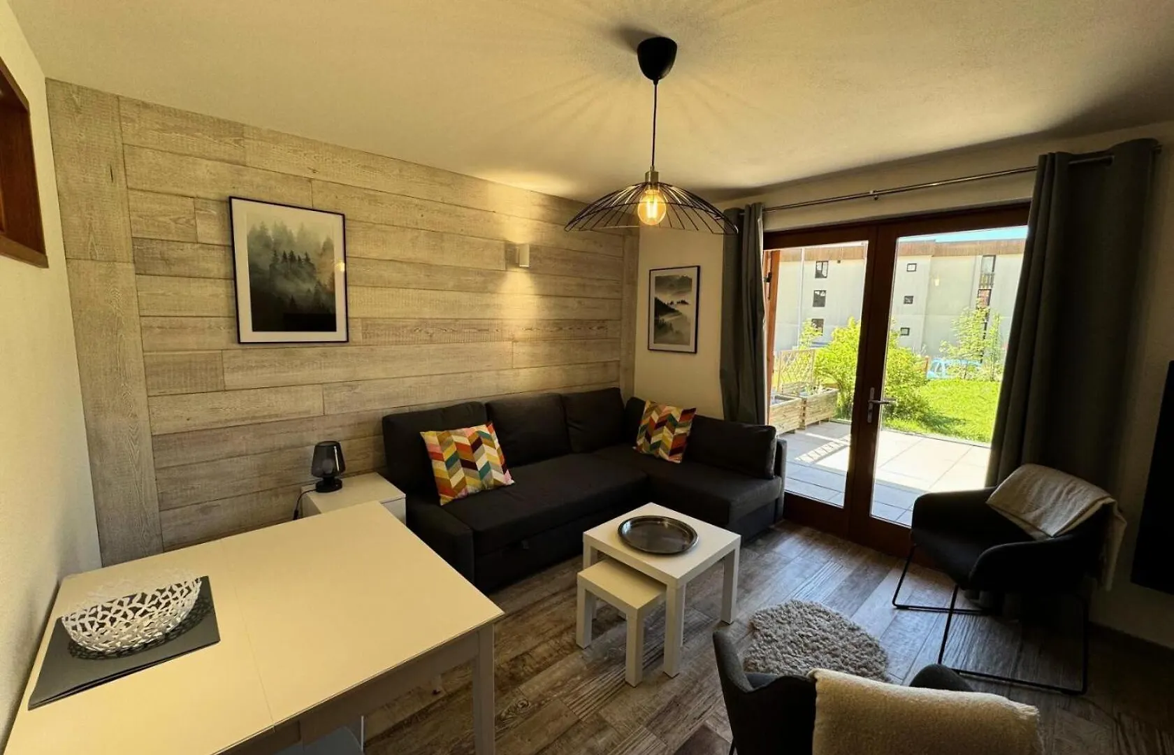 Apartment Residence Loup Argente - Superbe Appartement 4 Pers. Terrasse Plein Sud. Jardin - Garage Mae-0731 Montgenevre